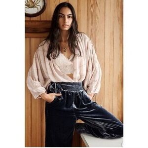 Anthropologie Gloria Velvet Joggers Blue Crushed Medium